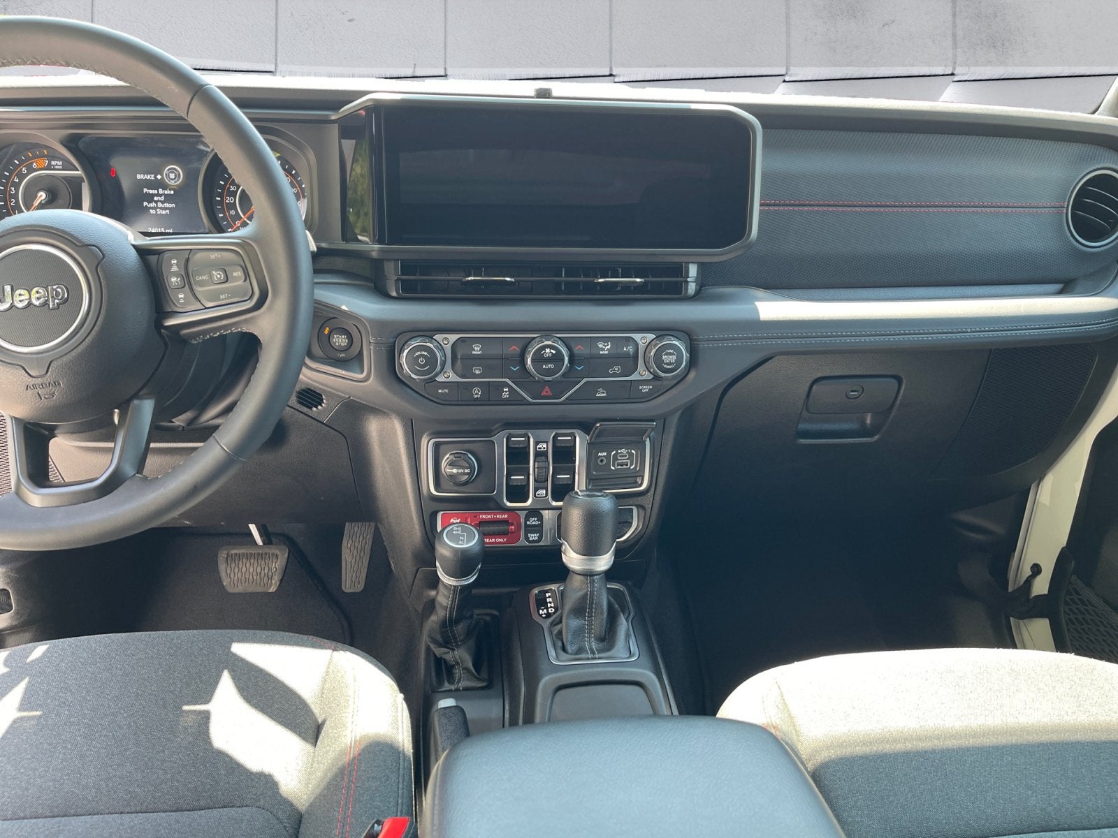 2025 Jeep Wrangler 4-Door Rubicon 4x4