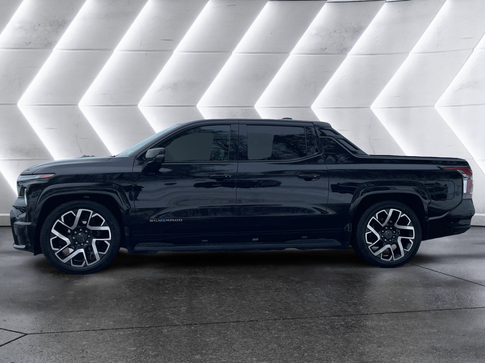 2024 Chevrolet Silverado EV RST