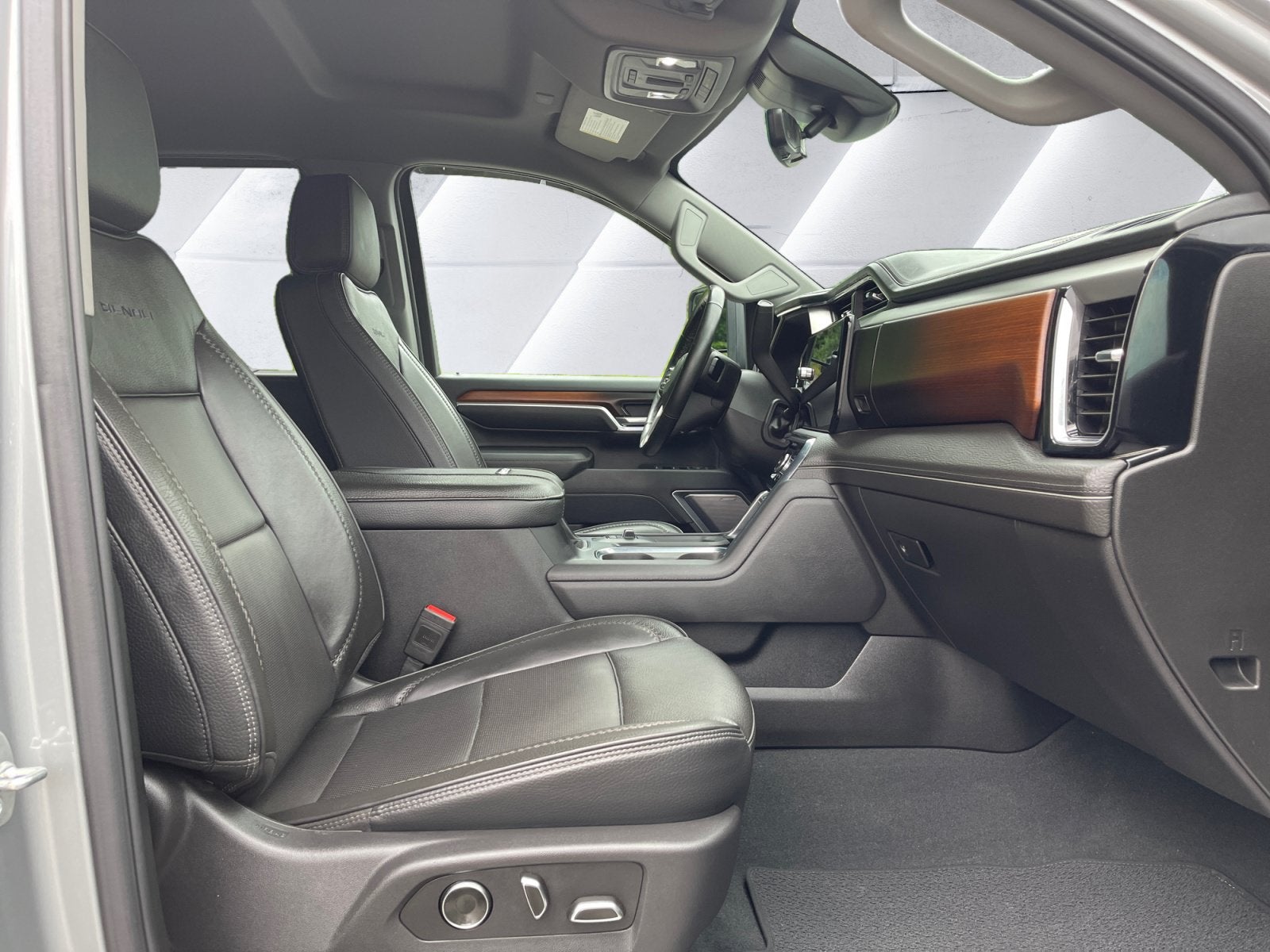 2025 GMC Sierra 3500 HD Denali