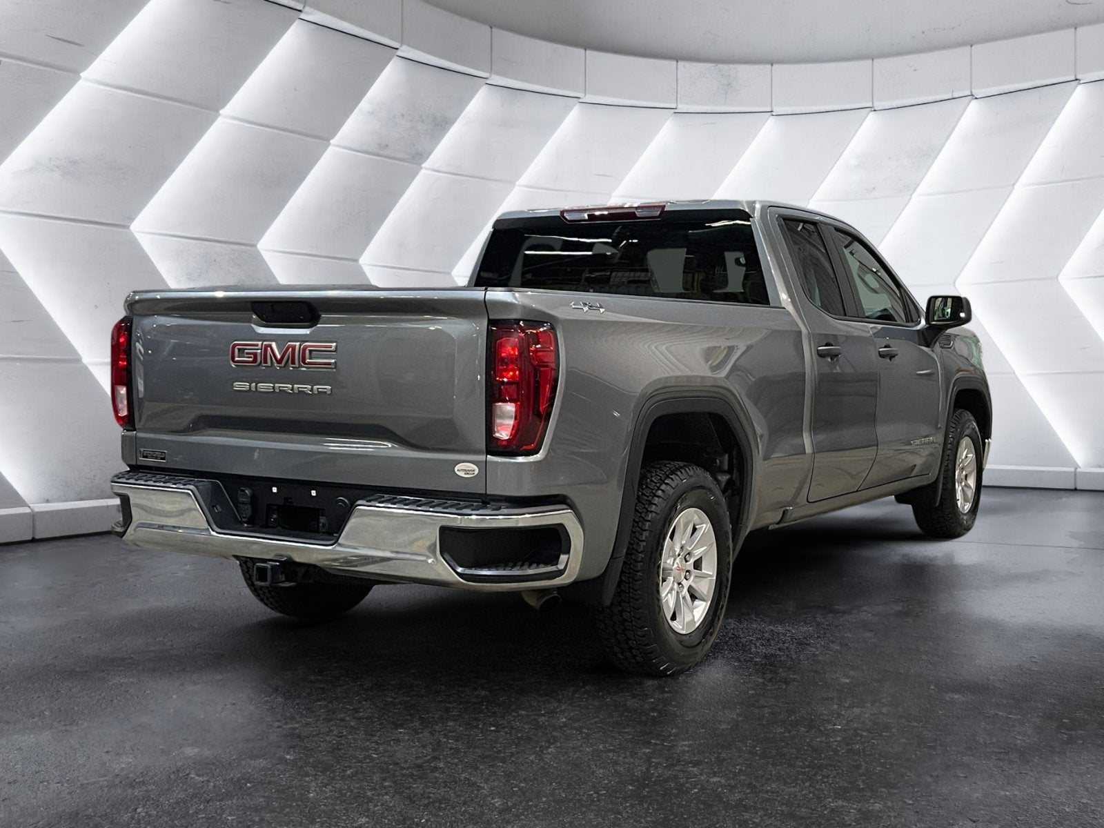 2021 GMC Sierra 1500 4WD Double Cab Standard Box