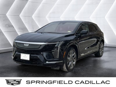 2025 Cadillac OPTIQ Luxury 2