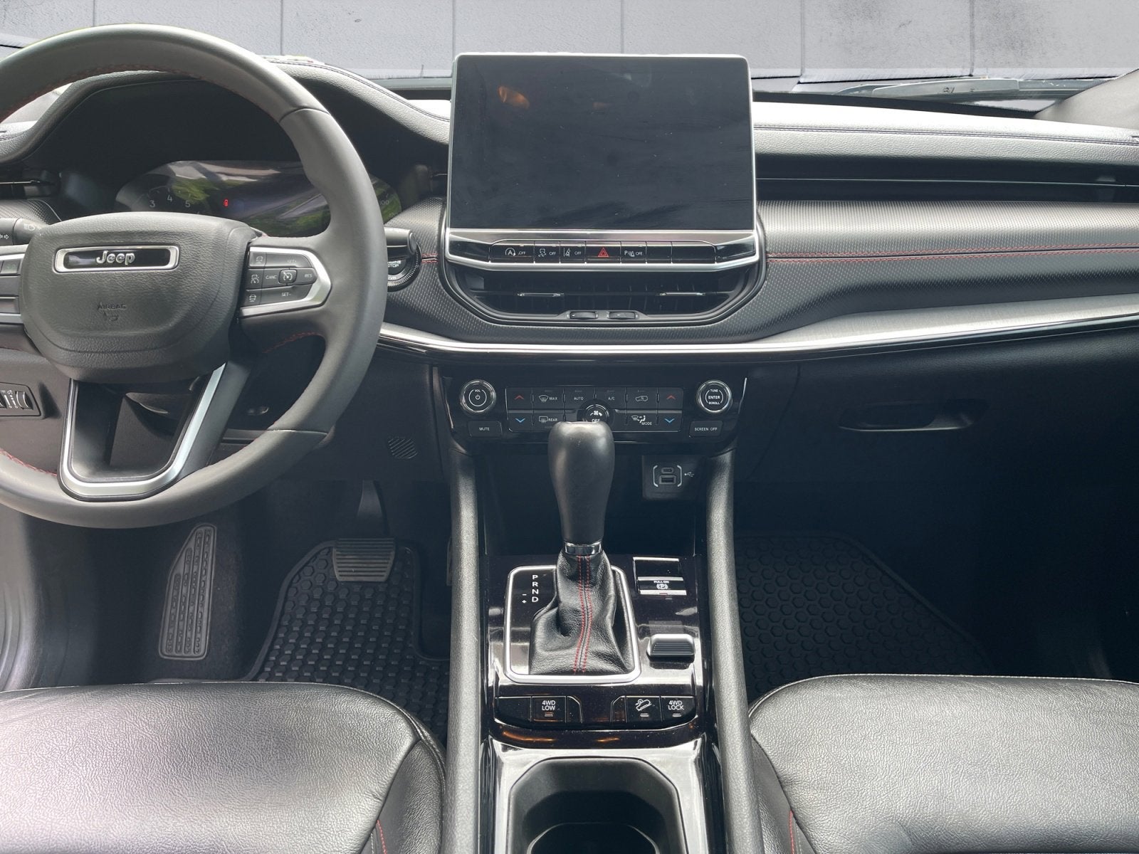2025 Jeep Compass Trailhawk 4x4