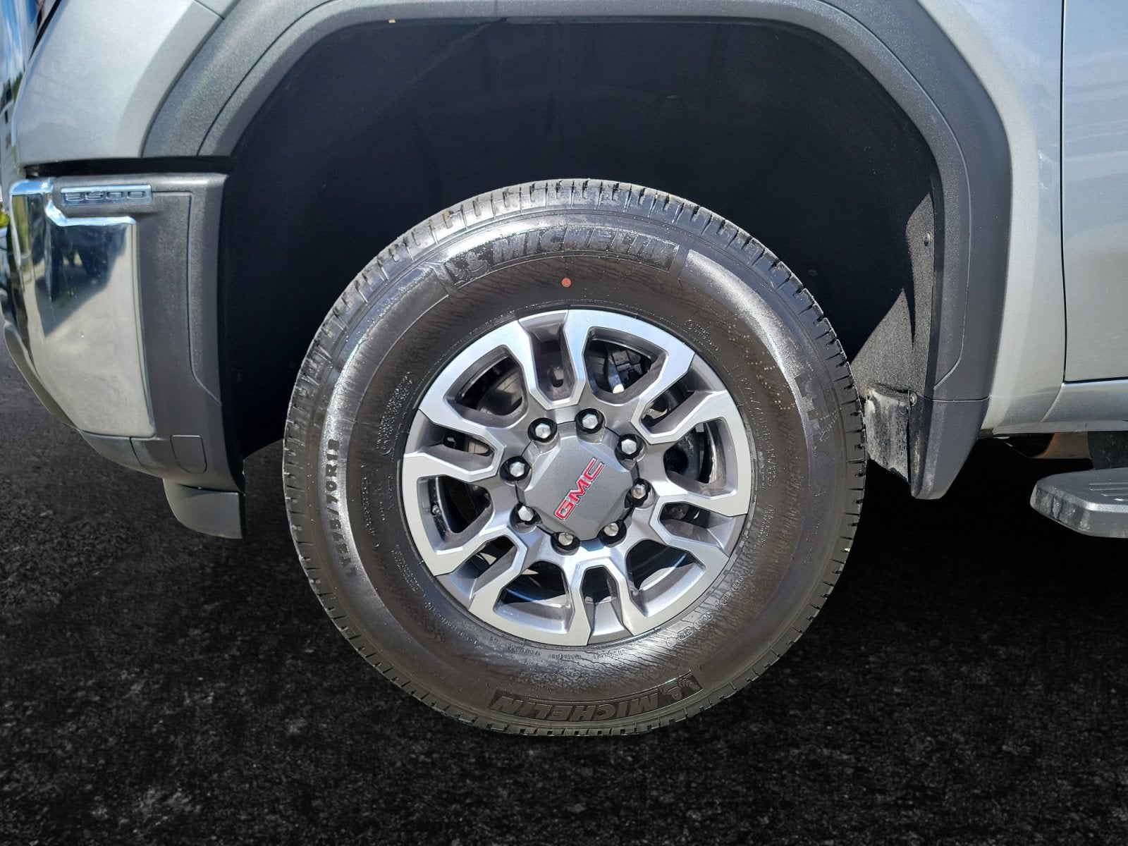 2025 GMC Sierra 3500 HD SLE