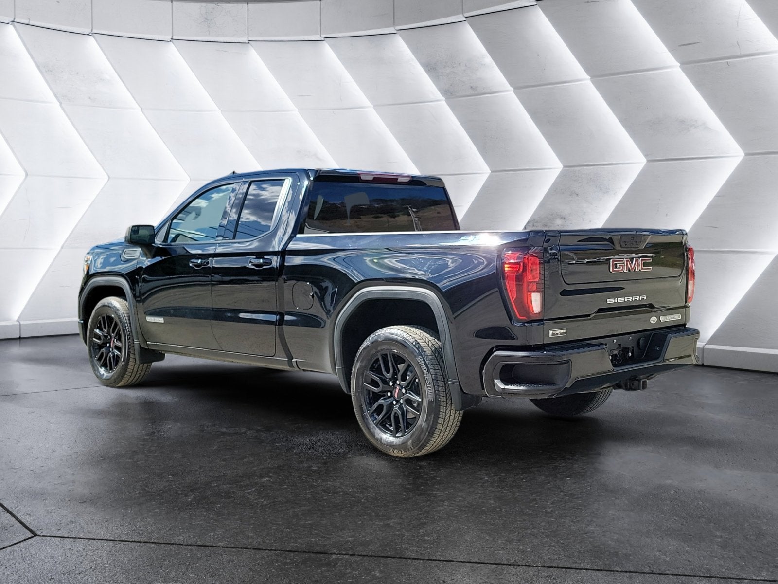 2022 GMC Sierra 1500 Limited Elevation