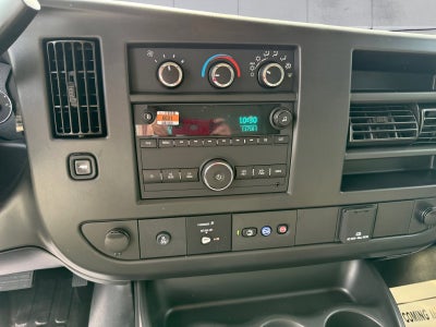 2025 Chevrolet Express Cutaway 3500 1WT Dejana Duracube II Cargo Body