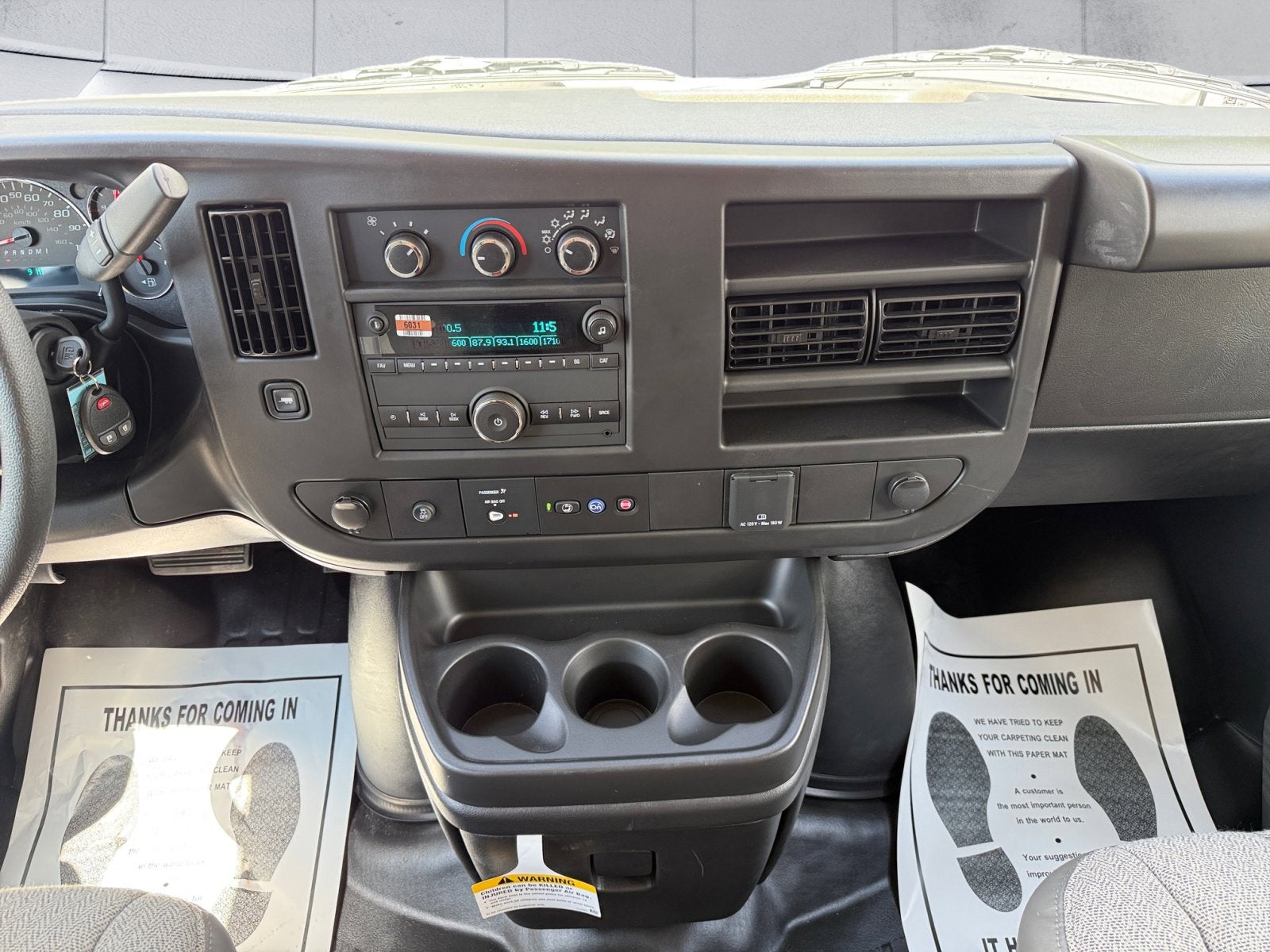 2025 Chevrolet Express Cutaway 3500 1WT Dejana Duracube II Cargo Body