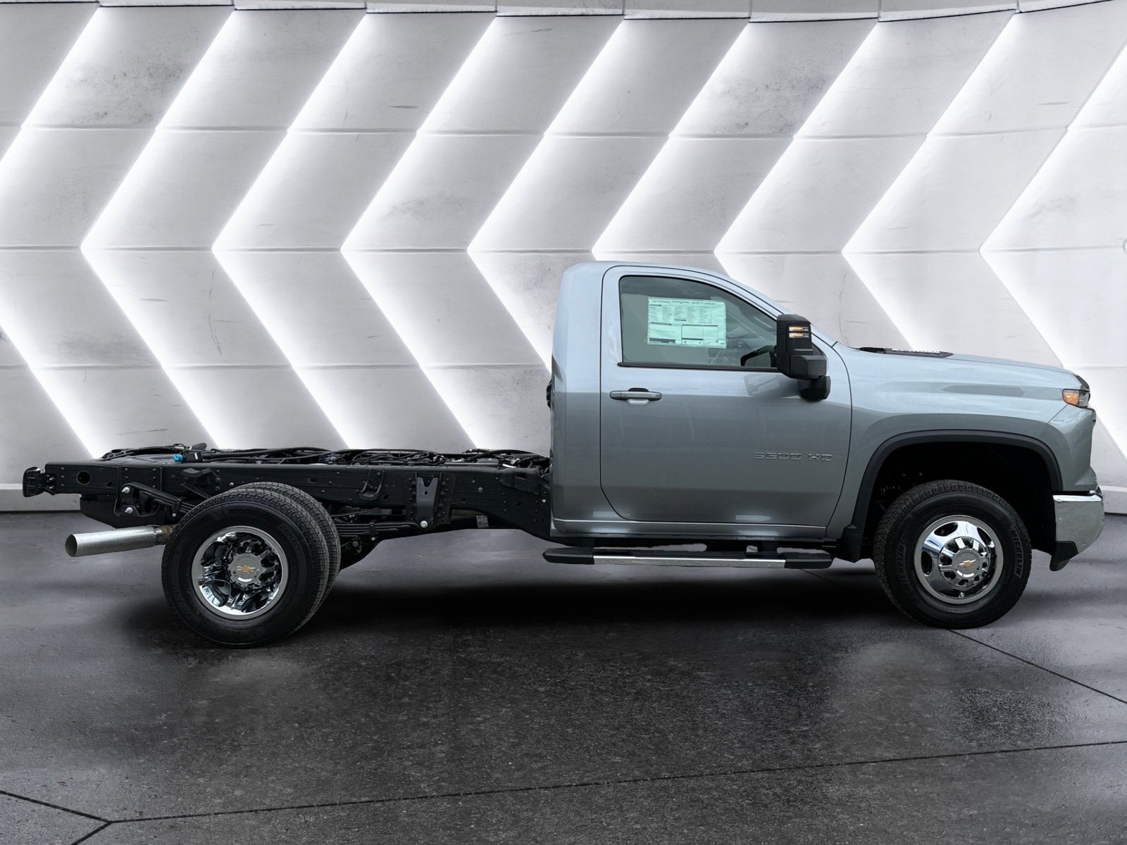 2026 Chevrolet Silverado 3500 HD Chassis Cab LT