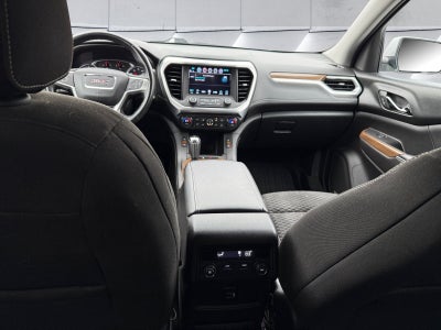 2017 GMC Acadia SLE