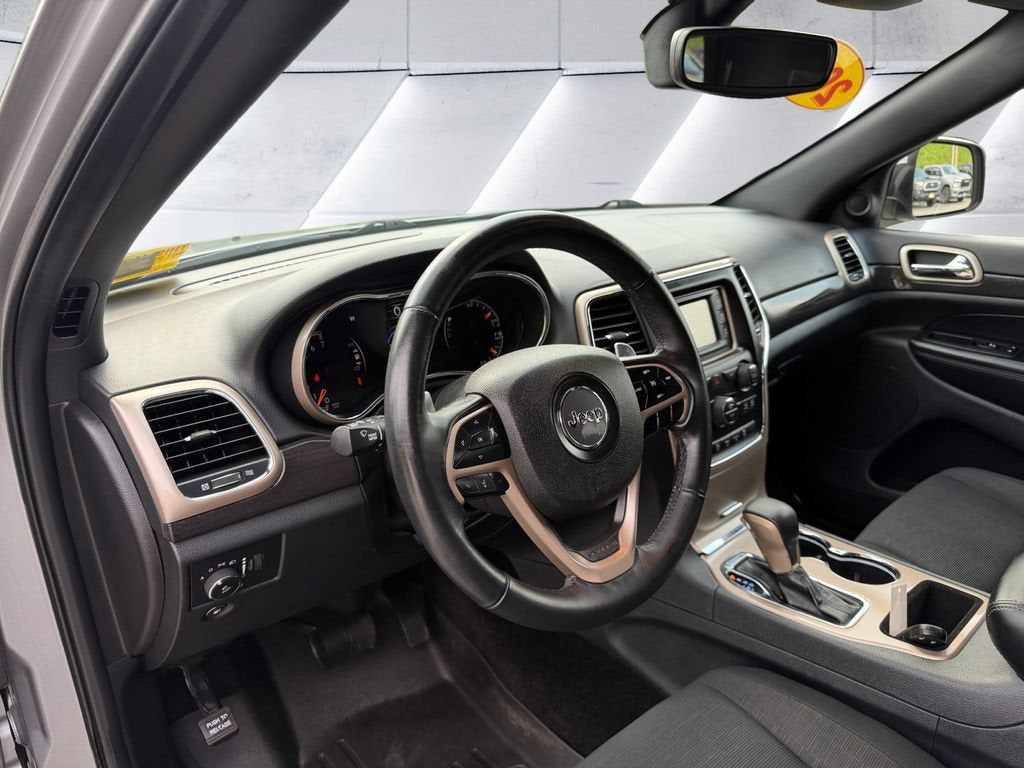 2017 Jeep Grand Cherokee Laredo