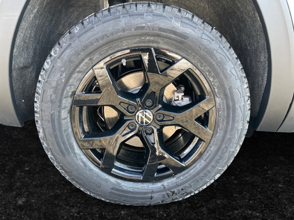2026 Volkswagen Atlas Peak Edition