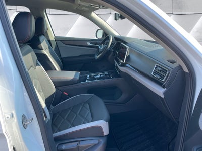 2026 Volkswagen Atlas Peak Edition