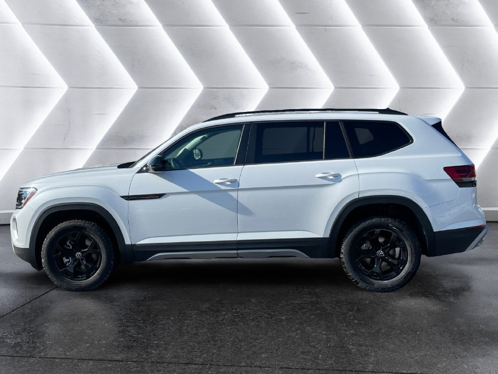 2026 Volkswagen Atlas Peak Edition