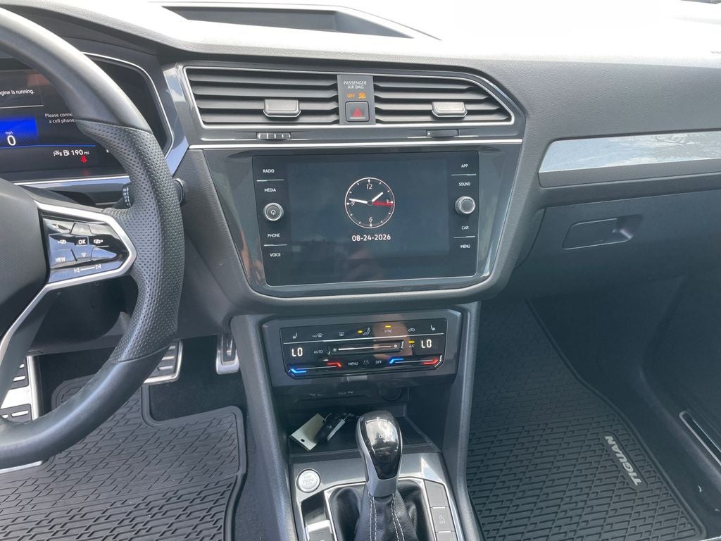 2024 Volkswagen Tiguan 2.0T SE R-Line Black