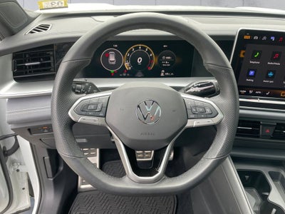 2025 Volkswagen Tiguan 2.0T SE R-Line Black