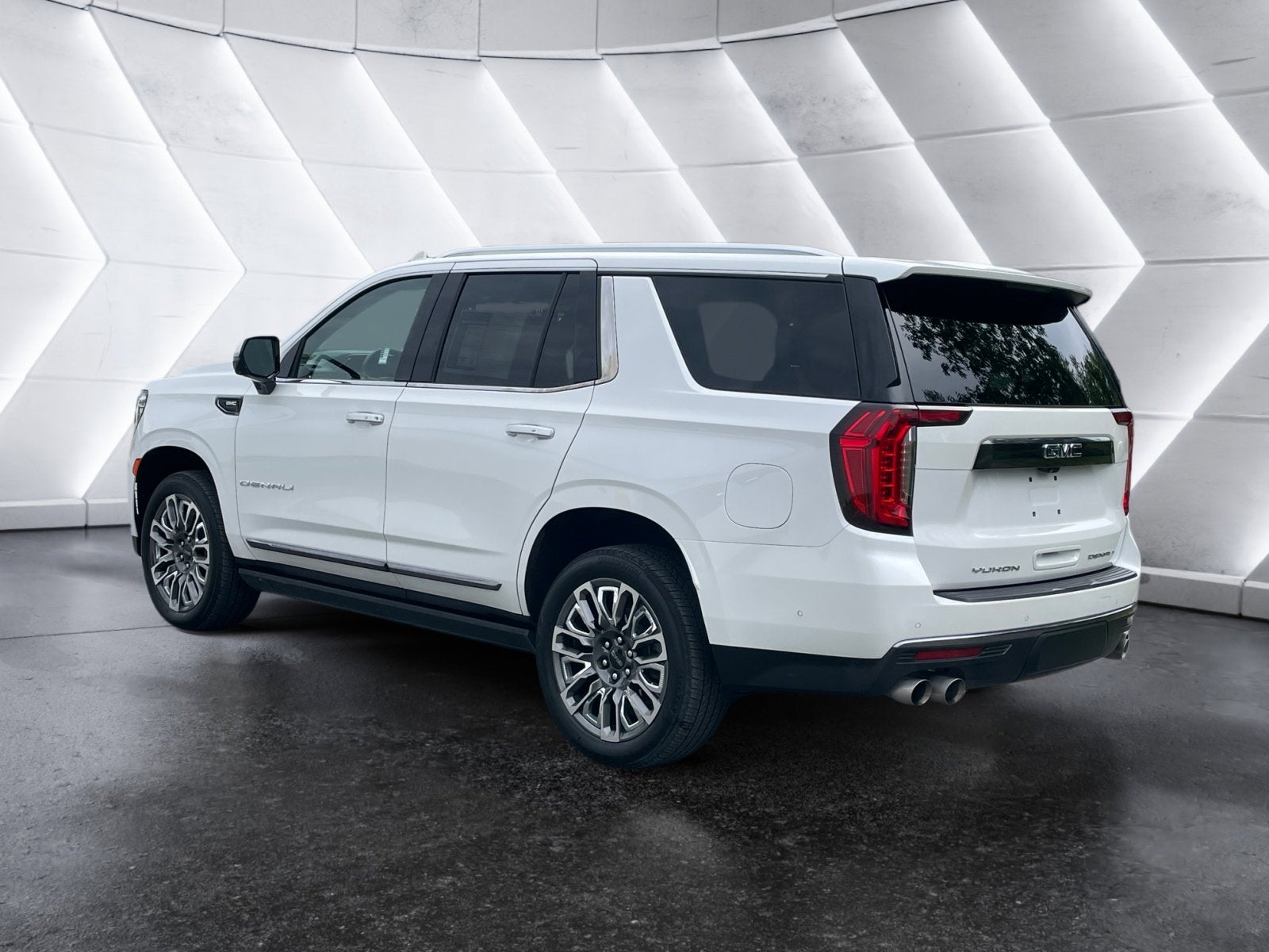 2024 GMC Yukon Denali Ultimate