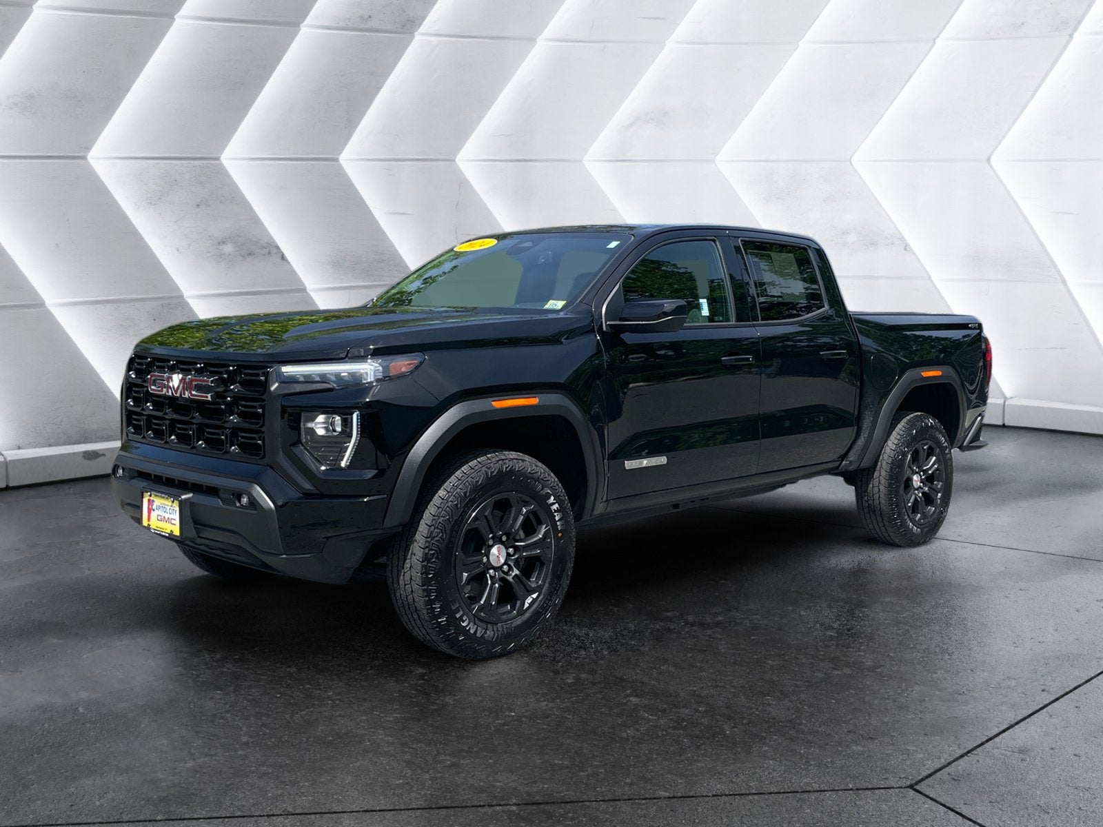 2024 GMC Canyon Elevation