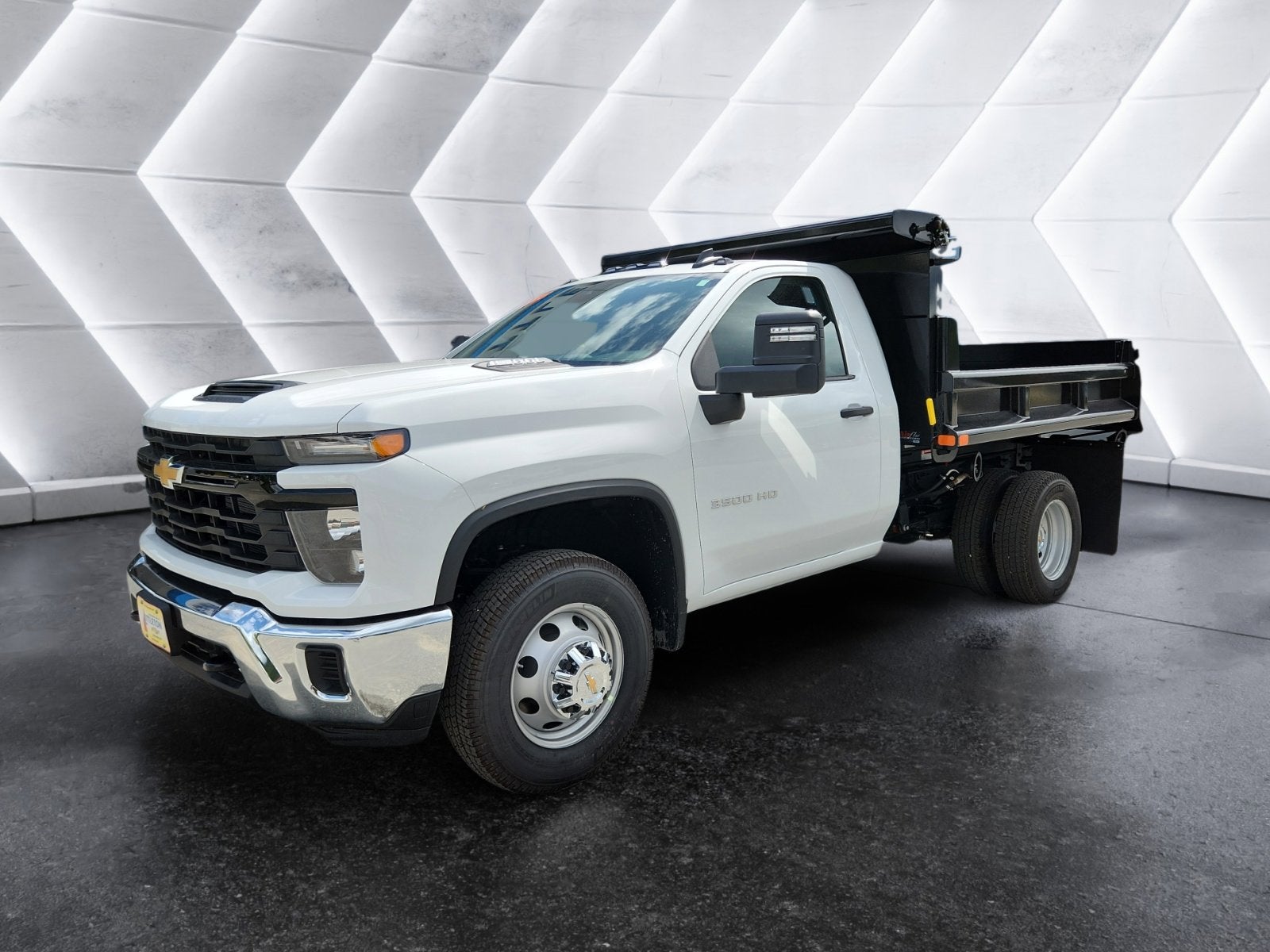 2025 Chevrolet Silverado 3500 HD Chassis Cab WT 9 Ft. Airflo Dump Body