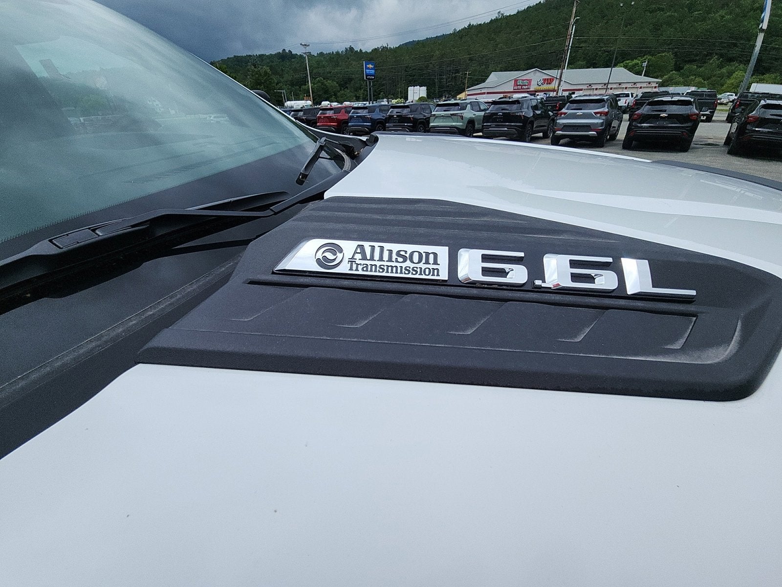 2025 Chevrolet Silverado 3500 HD Chassis Cab WT Reading Landscaper Body