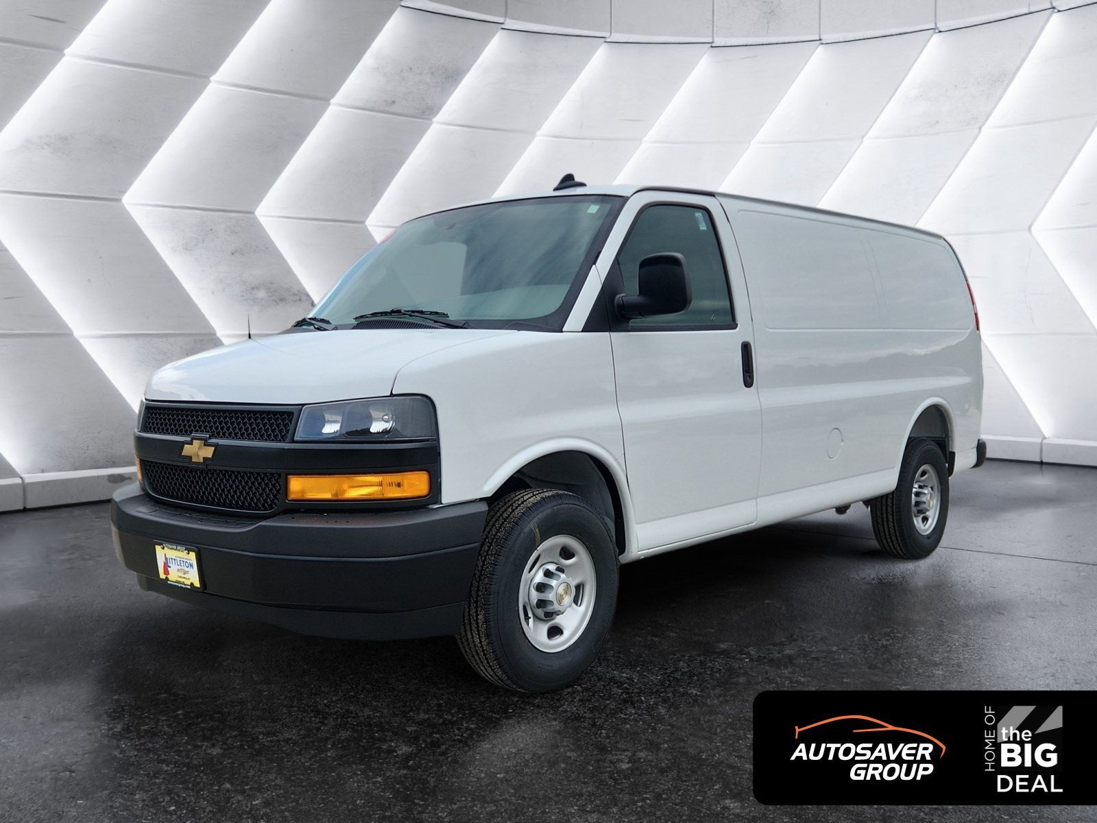 2025 Chevrolet Express Cargo 2500 WT