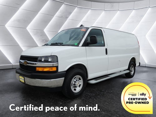 2025 Chevrolet Express Cargo WT
