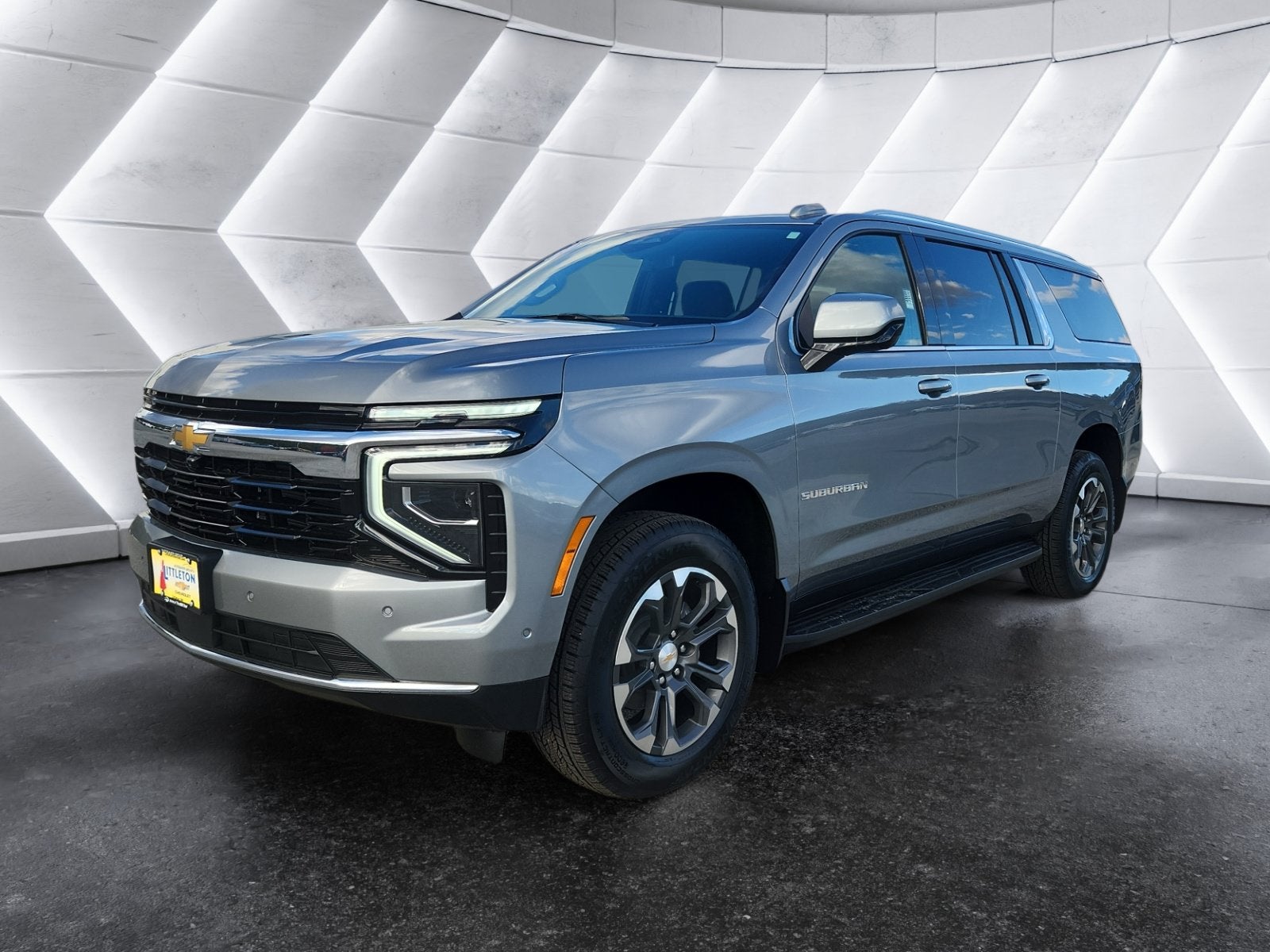 2027 Chevrolet Suburban LS