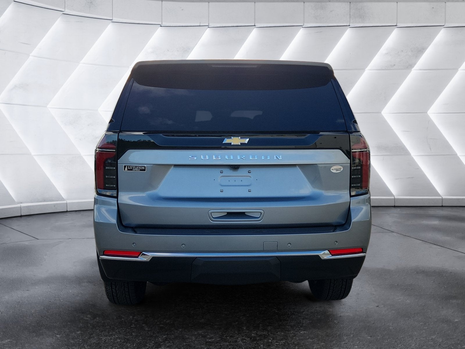 2027 Chevrolet Suburban LS