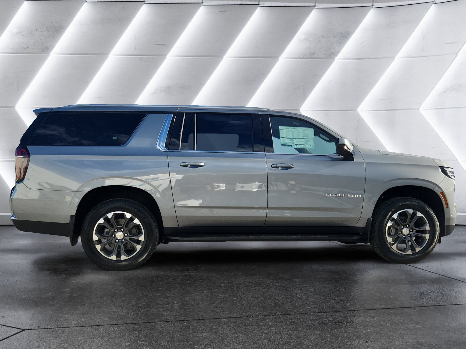 2027 Chevrolet Suburban LS