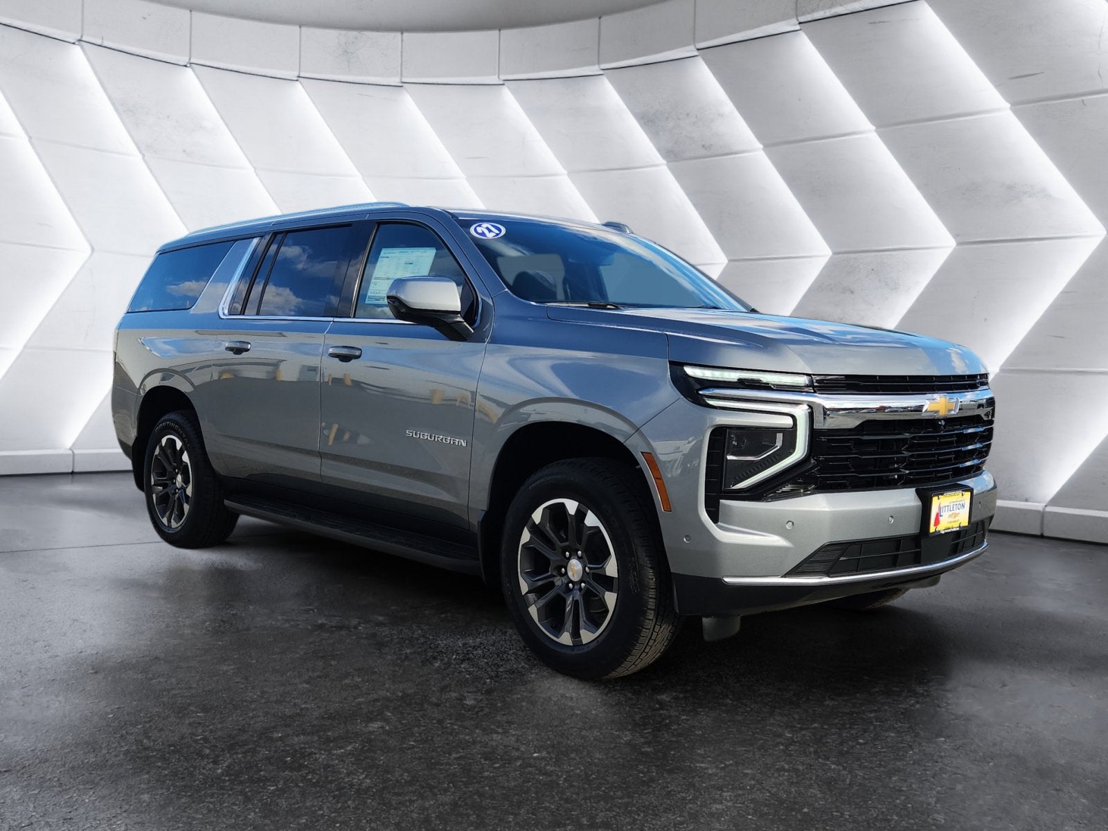 2027 Chevrolet Suburban LS