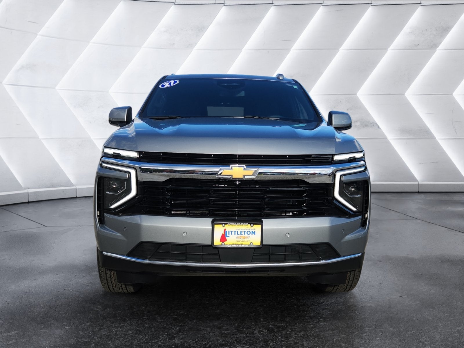 2027 Chevrolet Suburban LS