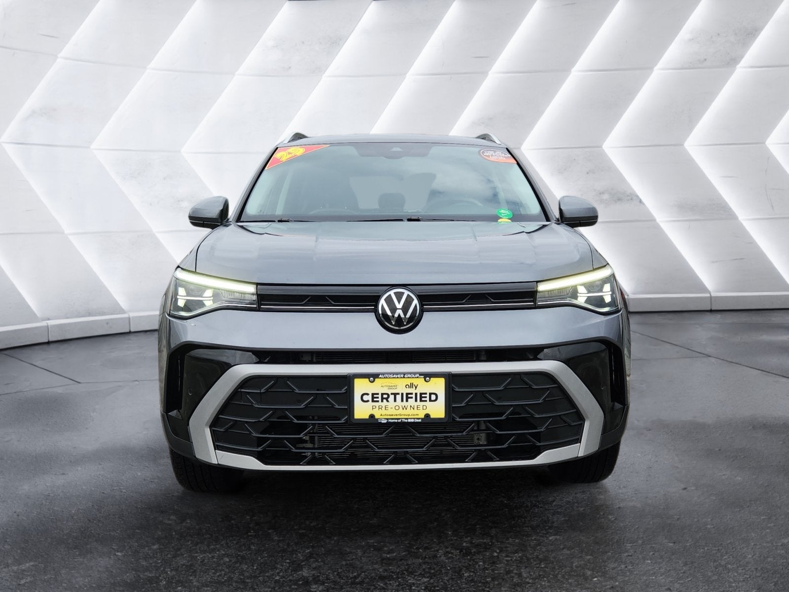 2025 Volkswagen Taos SE