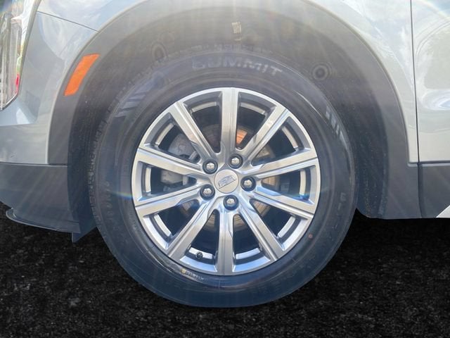 2023 Cadillac XT4 AWD Premium Luxury