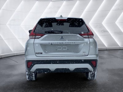 2022 Mitsubishi Eclipse Cross Base