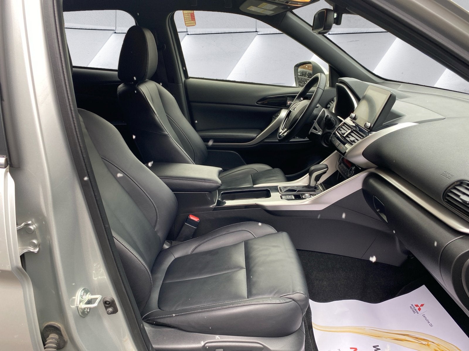 2022 Mitsubishi Eclipse Cross Base