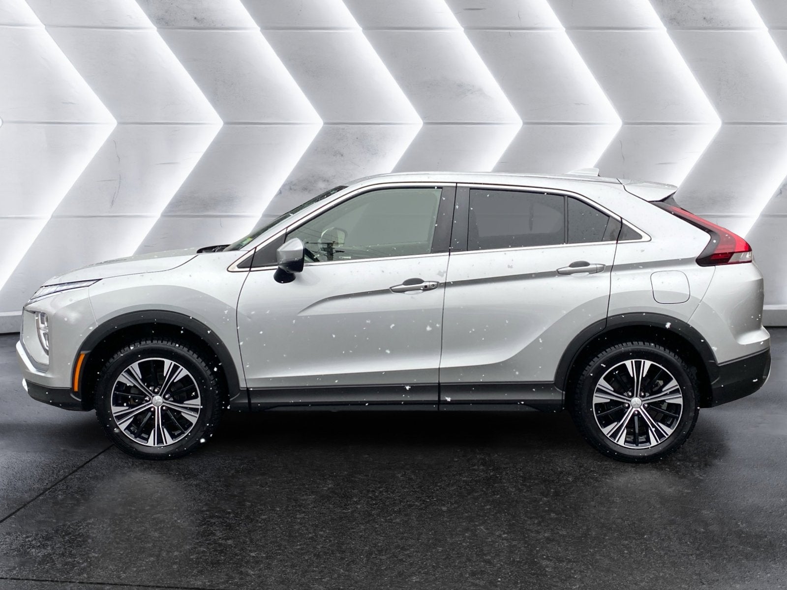 2022 Mitsubishi Eclipse Cross Base