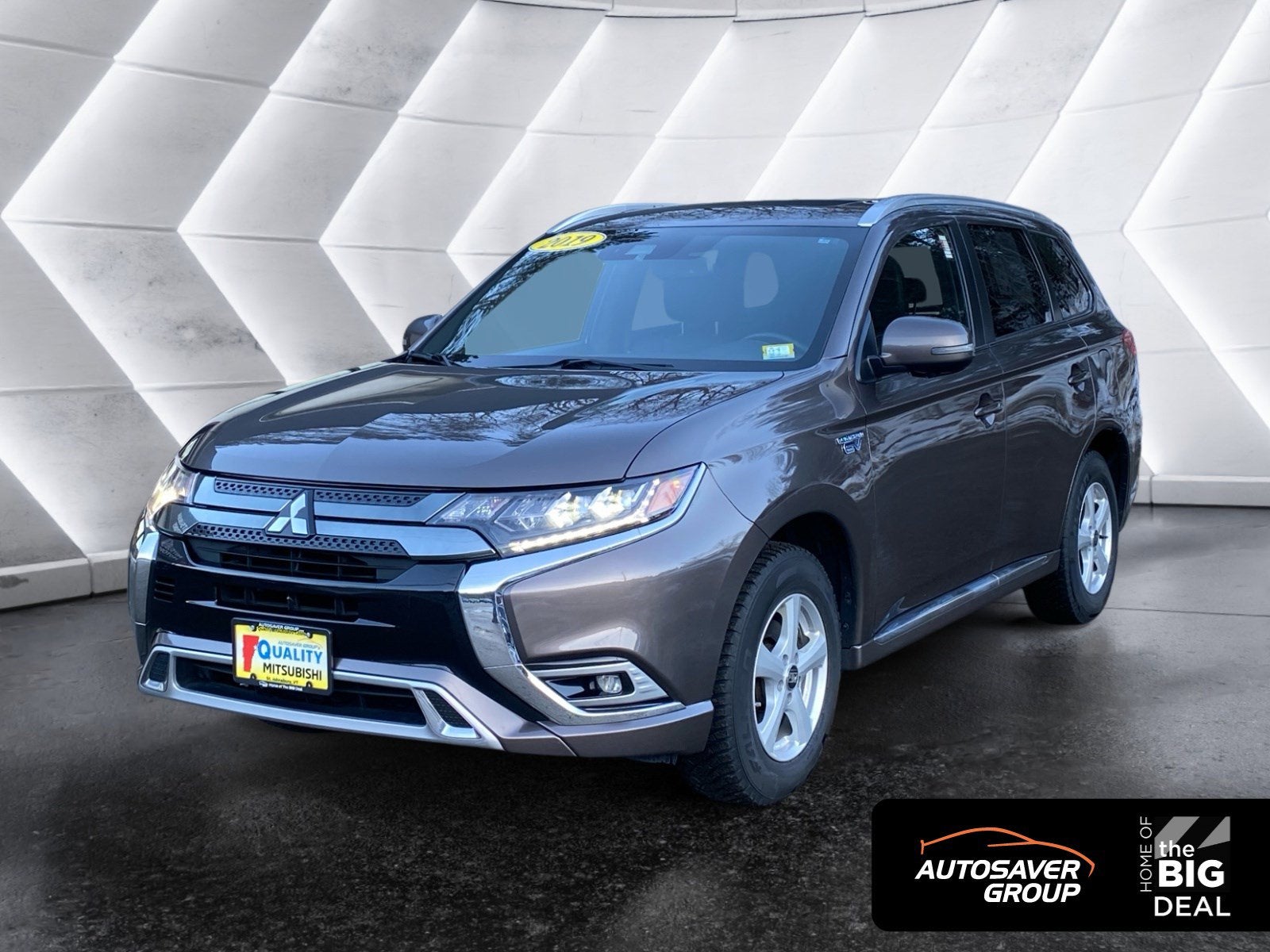 2019 Mitsubishi Outlander PHEV Base