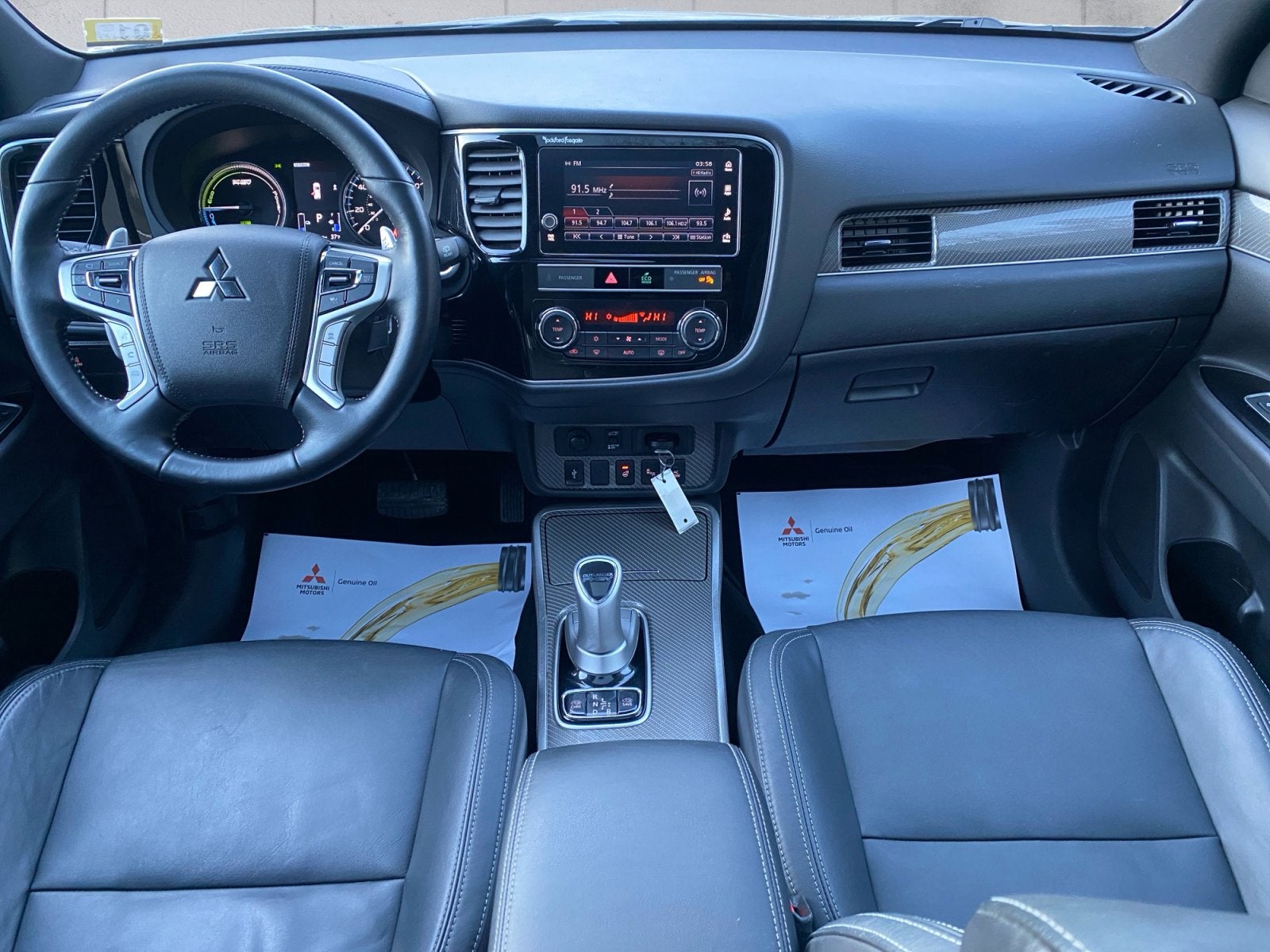 2019 Mitsubishi Outlander PHEV Base