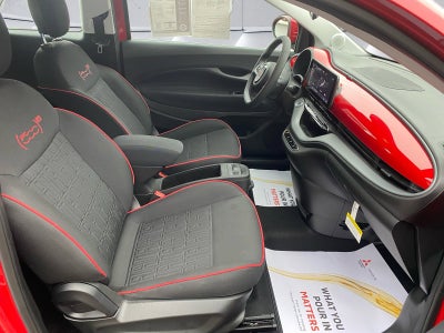 2024 FIAT 500e INSPI(RED)