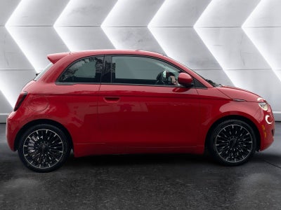 2024 FIAT 500e INSPI(RED)