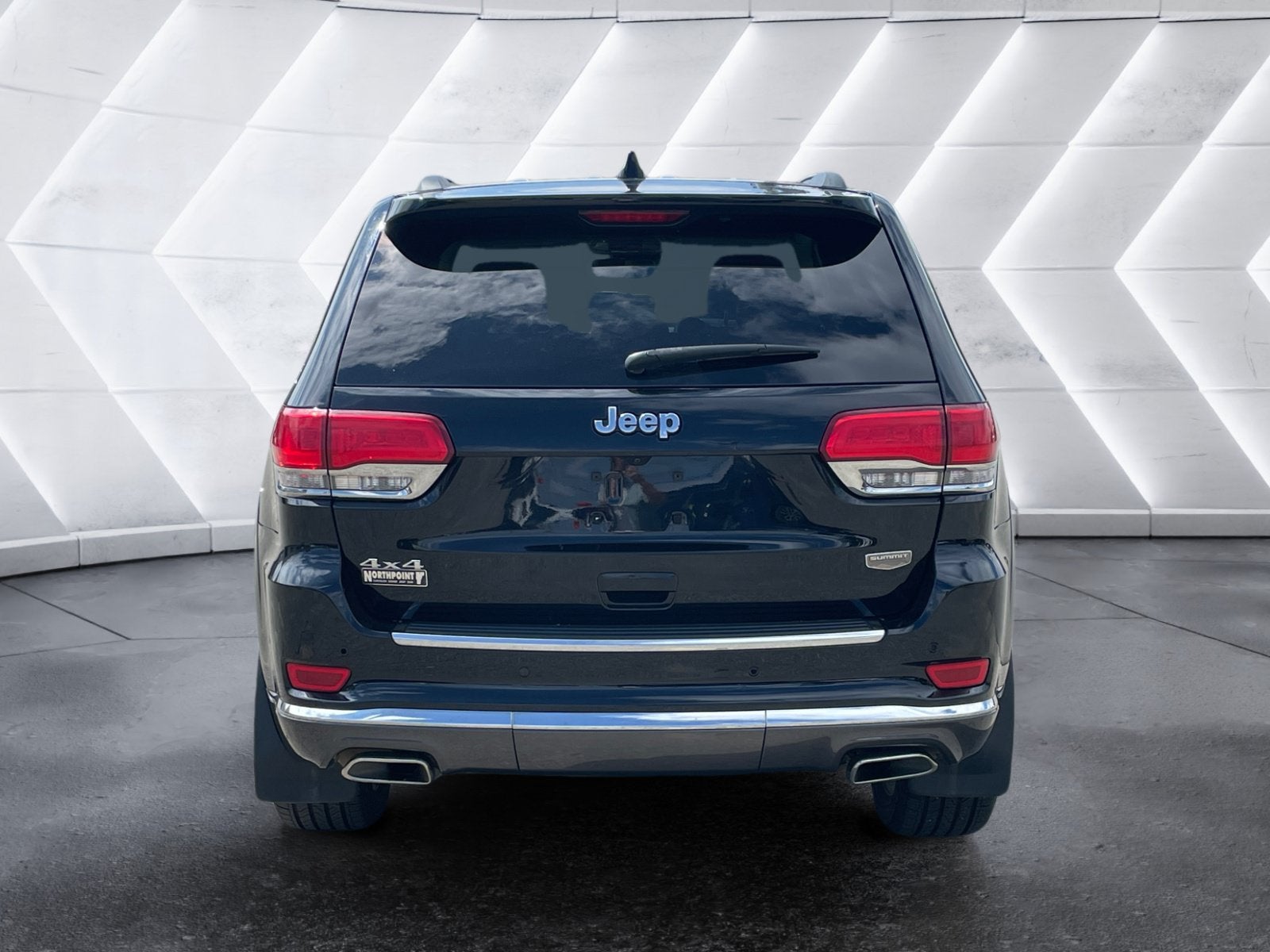 2020 Jeep Grand Cherokee Summit
