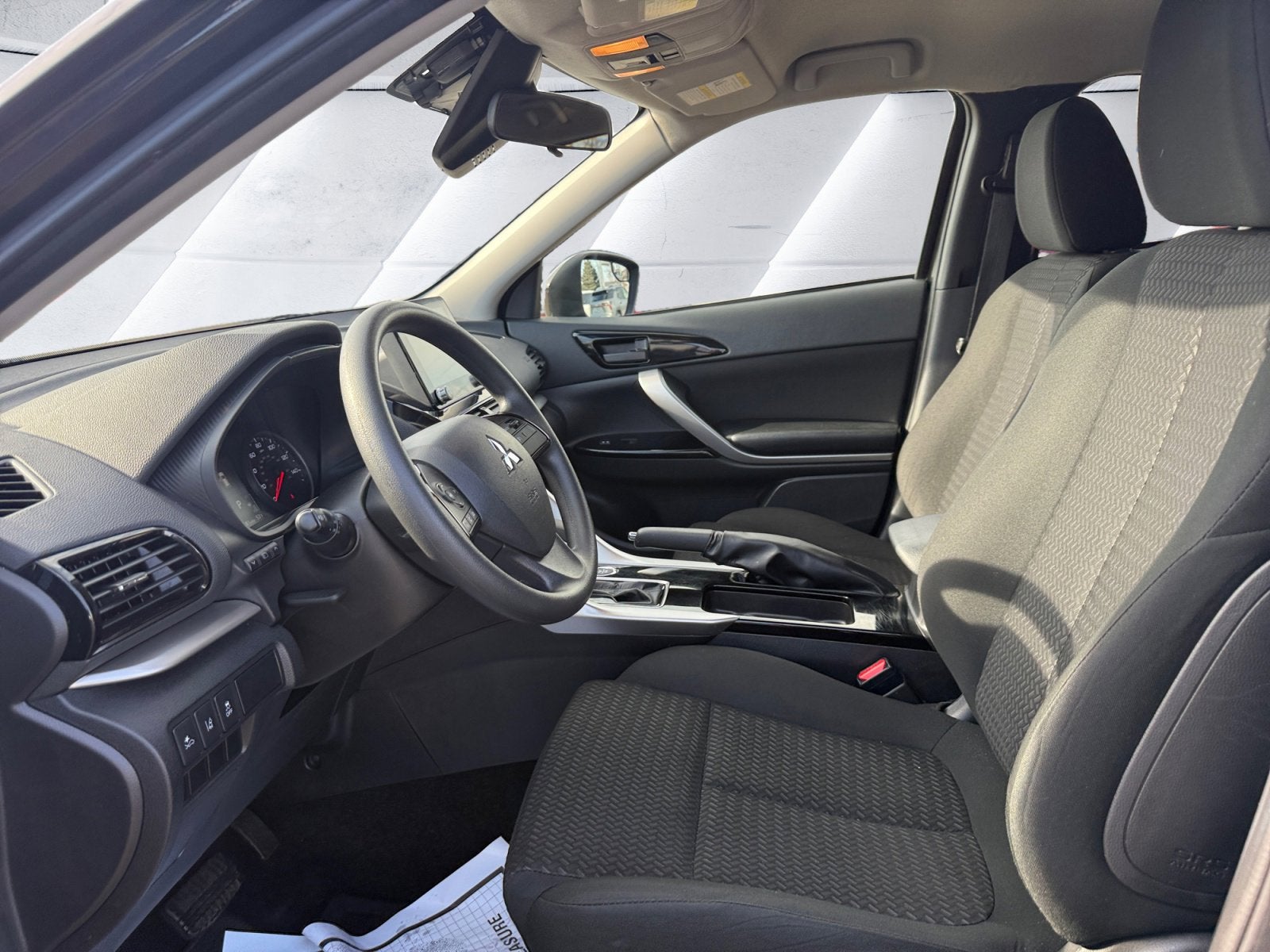 2024 Mitsubishi Eclipse Cross LE