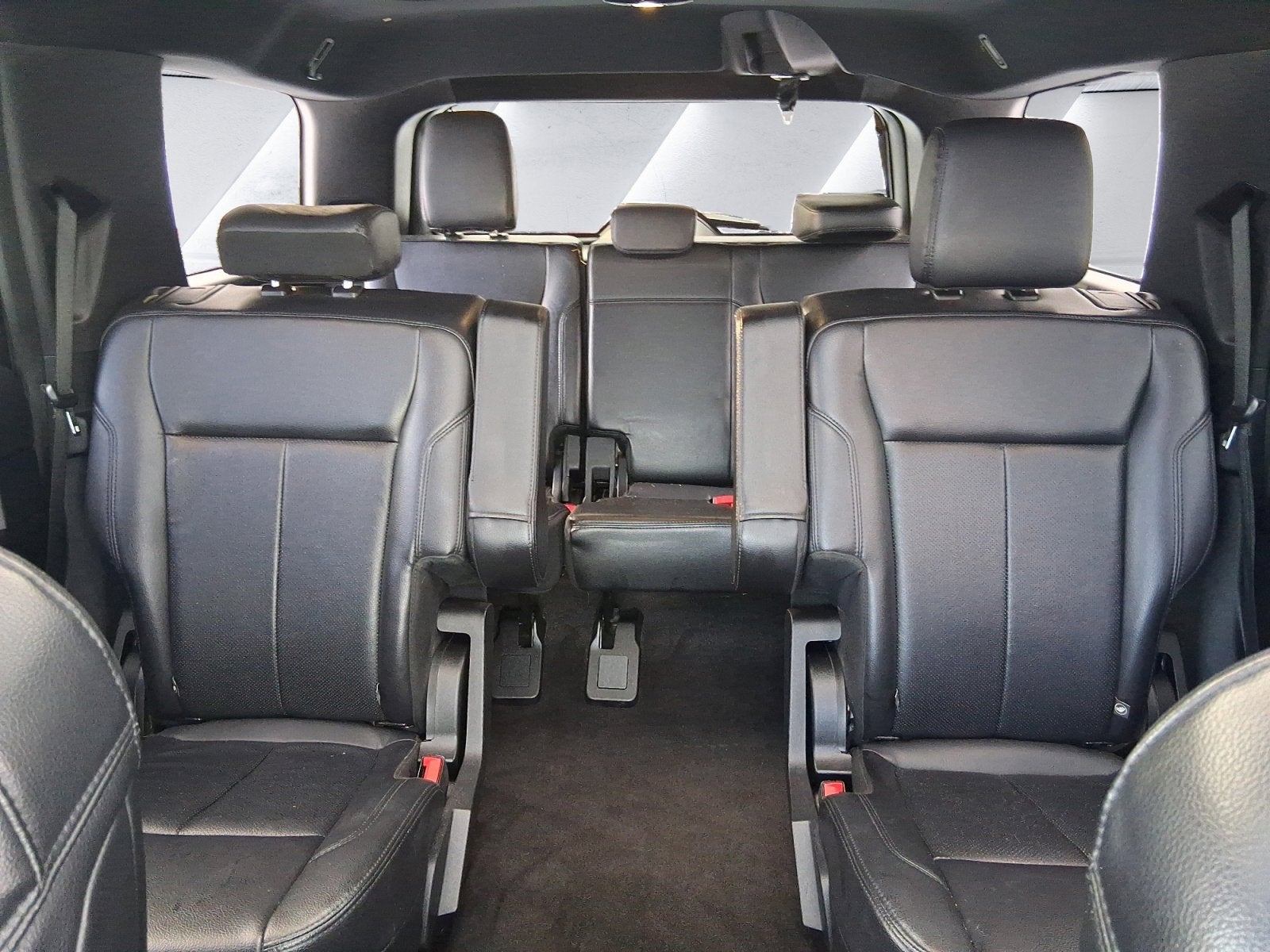 2020 Ford Expedition XLT 7 PASSENGER