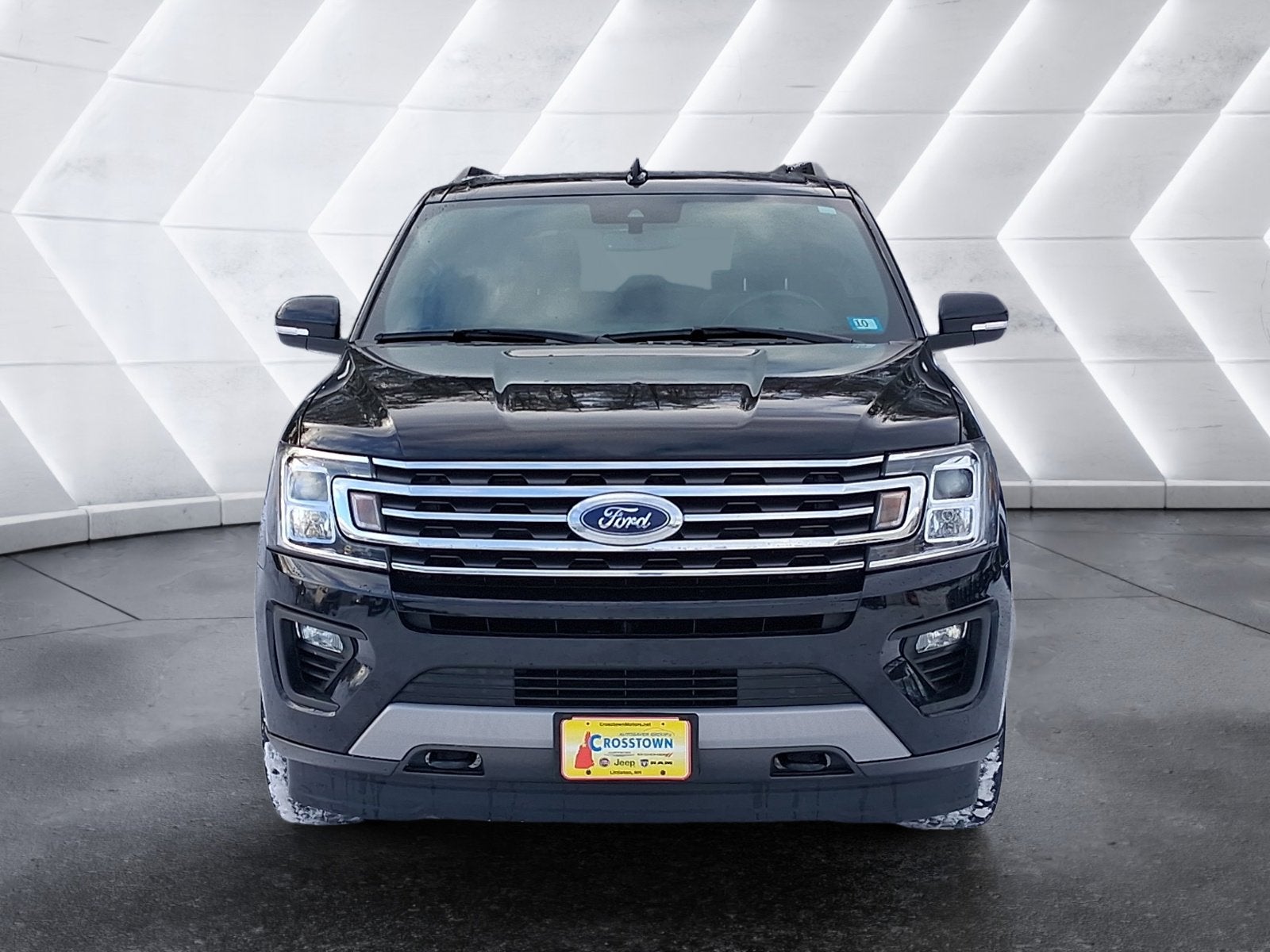 2020 Ford Expedition XLT 7 PASSENGER