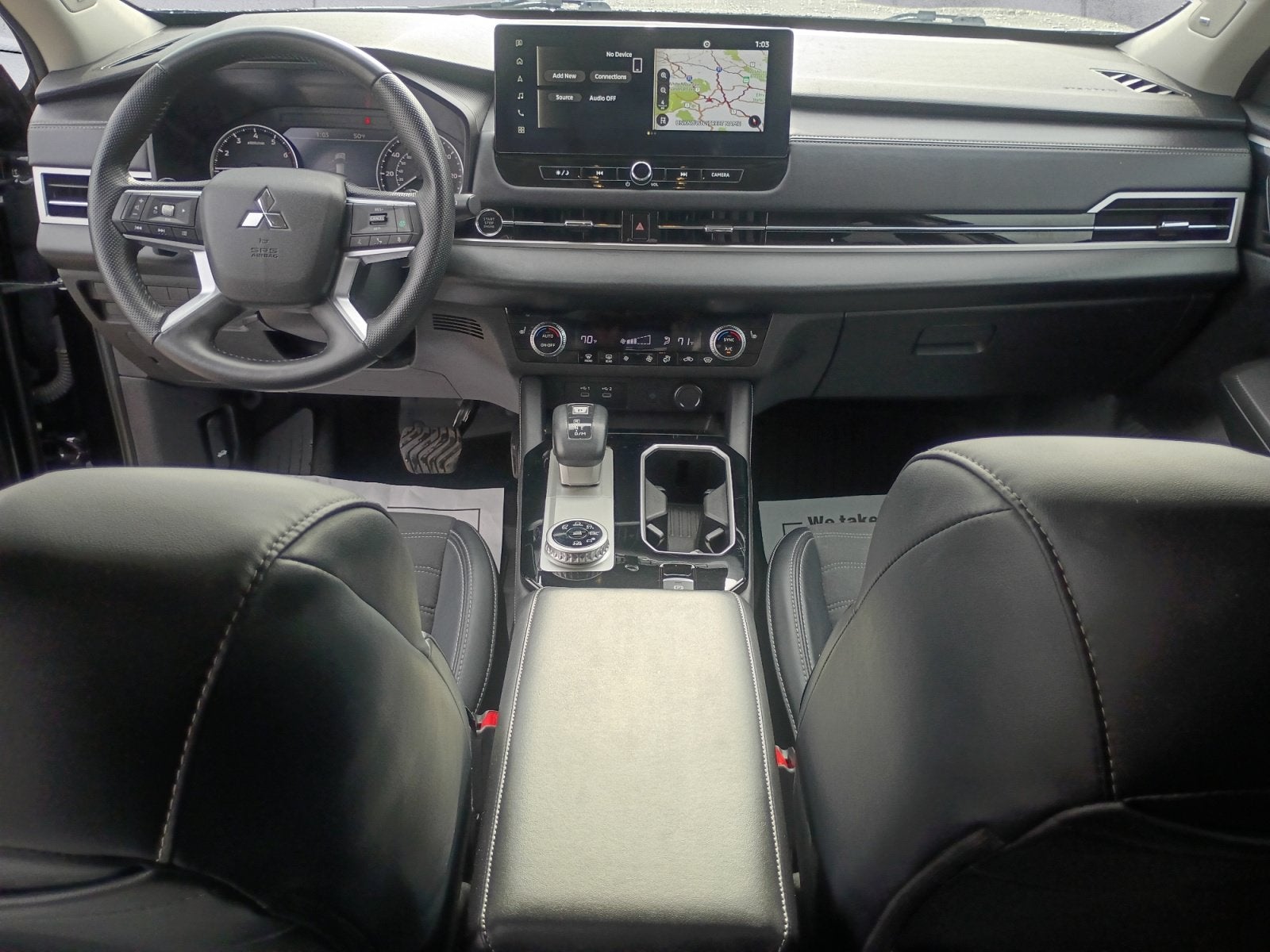 2025 Mitsubishi Outlander Base